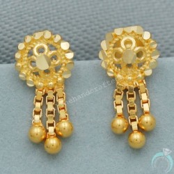 20 Karat Hallmark Golden Gold 1 Cm Stud Earring For Aunts April Fool Gift